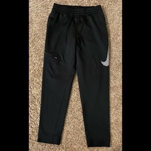 Boys Nike pants size large